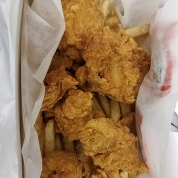 Beauty's Pizza - Fish and chips. And a piece of chicken snuck in the box too. - Pizza Near Me - Cambridge, Massachusetts Beauty's Pizza - Fish and chips. And a piece of chicken snuck in the box too. - Pizza Near Me - Cambridge, Massachusetts