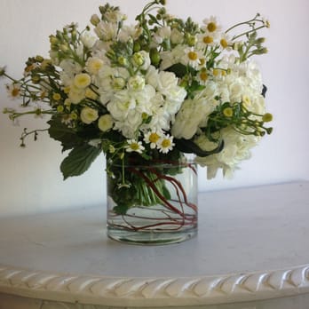 Magical Blooms - The stock in this picture looks the exact same after 6 days. : ) - Florists Near Me - Redondo Beach, California Magical Blooms - The stock in this picture looks the exact same after 6 days. : ) - Florists Near Me - Redondo Beach, California