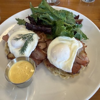 The Norwegian - Perfect poach! - Scandinavian Near Me - Rockford, Illinois The Norwegian - Perfect poach! - Scandinavian Near Me - Rockford, Illinois