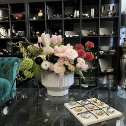 TLA Flowers - Words aren't enough to express the beauty of this tasteful composition.