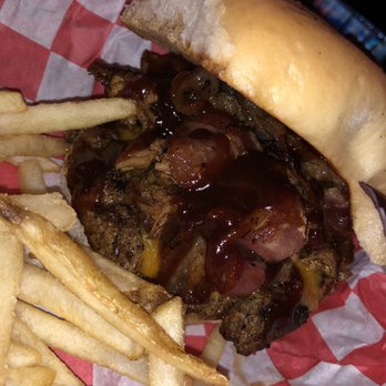Moses Rose's Hideout - San Jose burger - Barbeque Near Me - San Antonio, Texas Moses Rose's Hideout - San Jose burger - Barbeque Near Me - San Antonio, Texas