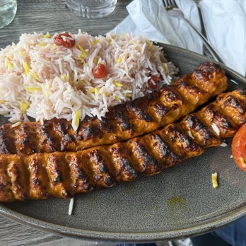 Vala Kitchen - Delicious - Persian/Iranian Near Me - Los Angeles, California