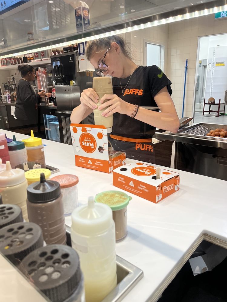 MR PUFFS Updated August 2024 565 Boulevard SaintJoseph