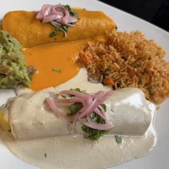 Ed's Cantina & Grill - Veggie enchiladas - Mexican Near Me - Estes Park, Colorado