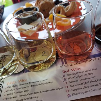 Black Flower - Wine samples & cheese tray - Wine Tasting Room Near Me - Hamburg, New York