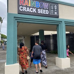 Exterior photo of Rainbow Crack Seed - Kaneohe, Hawaii Exterior photo of Rainbow Crack Seed - Kaneohe, Hawaii