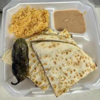 Compas Tacos - Asada Quesadilla - Food Trucks Near Me - Santa Fe, New Mexico