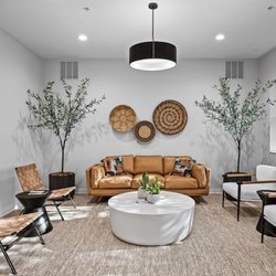 Flourish Medical + Wellness - Main floor lounge.