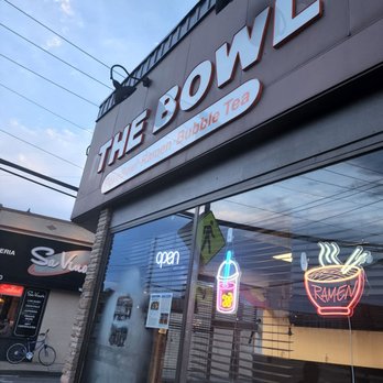 The Bowl - Trying out a new Ramen spot - Poke Near Me - Lynbrook, New York