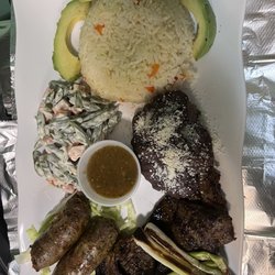 Atitlan - Churrasco con longaniza