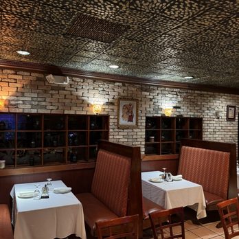 India Grill and Bar - Seating - Indian Near Me - Royal Palm Beach, Florida India Grill and Bar - Seating - Indian Near Me - Royal Palm Beach, Florida