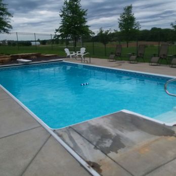 Kelley Custom Pools - F.T. Kelley & Sons - Swimming Pool Contractors - Evansville, IN - Pool & Hot Tub Service Near Me - Evansville, Indiana