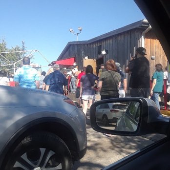 Rudy's - All of the people standing outside of Rudy's without a mask on in close proximity - Barbeque Near Me - San Antonio, Texas