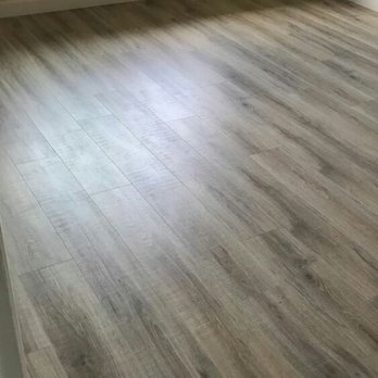 Sandcastle Oak Rare Vintage Laminate Flooring 12 Mm Made In Usa