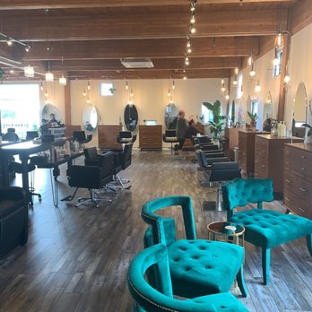 Strut Salon - nice and spacious - Hair Salons Near Me - Portland, Oregon Strut Salon - nice and spacious - Hair Salons Near Me - Portland, Oregon