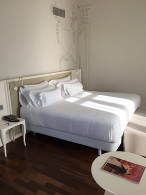 Hotel NH Collection Madrid Abascal by null