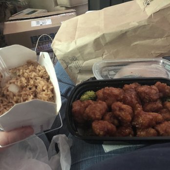Hunan Wok - Lunch portion General Tso's chicken & Fried Rice - Chinese Near Me - Irmo, South Carolina Hunan Wok - Lunch portion General Tso's chicken & Fried Rice - Chinese Near Me - Irmo, South Carolina