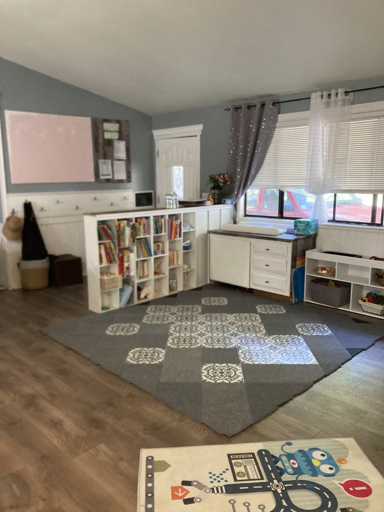 NorthStar Lane Montessori - childcare center in Crestline, CA