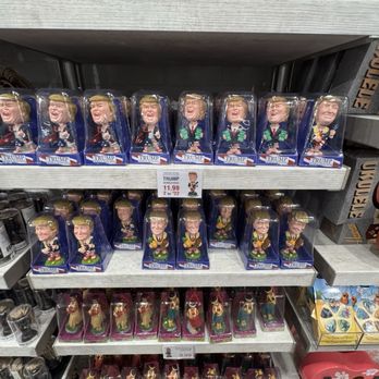 ABC Stores - Convenience Stores Near Me - Lahaina, Hawaii