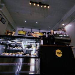 Dean & Ruby's Cafe