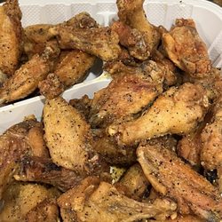 Hot Wings Cafe - Lemon pepper
