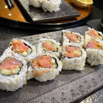 Umaya LA - Spicy tuna roll - Japanese Near Me - Los Angeles, California