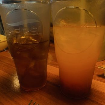 Early Birds Cafe - Strawberry lemonade and Raspberry Iced Tea - Breakfast & Brunch Near Me - Fresno, California