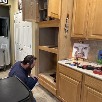 Rinelli Services - Jesse is assessing what needs to be done while we discuss options. - Handyman Near Me - Bastrop, Texas