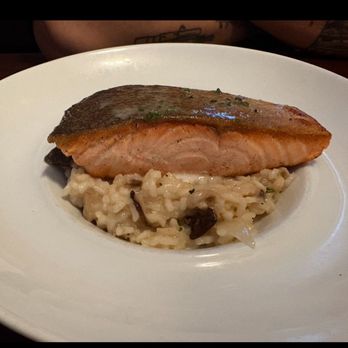 Arad Evans Inn - Salmon with rice - New American Near Me - Fayetteville, New York Arad Evans Inn - Salmon with rice - New American Near Me - Fayetteville, New York