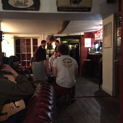 New Court Hotel - Openmic Wednesdays a lovely jazz ensemble keys double bass drums - kool