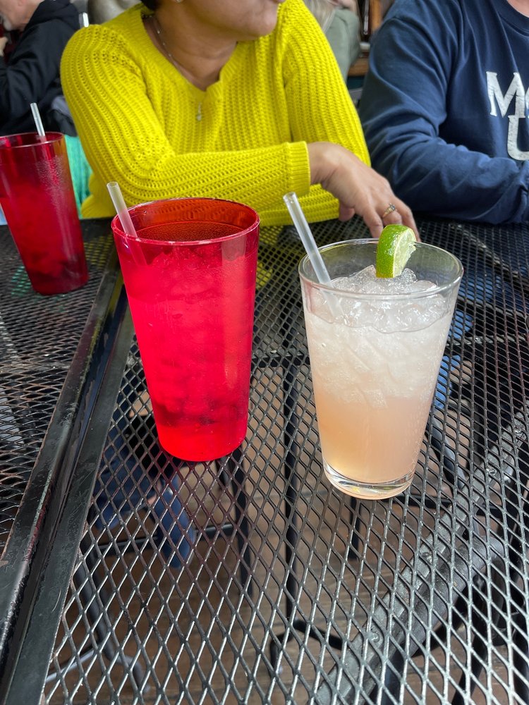 BACKSIDE BAR Updated August 2024 9802 Monroe St, Cockeysville, Maryland Bars Yelp