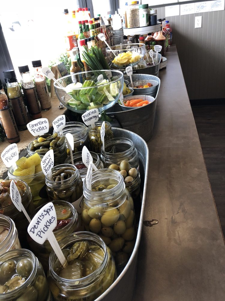 THE GOLDEN GRIDDLE CLOSED 63 Photos & 28 Reviews 230 W 9th, Hays