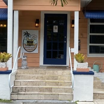 Lazy Dog Donuts - Outside Entrance - Donuts Near Me - Jensen Beach, Florida