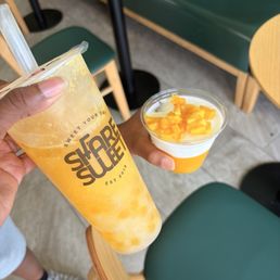 Mango Yogurt with Pop Boba Mang Guo Duo Duo