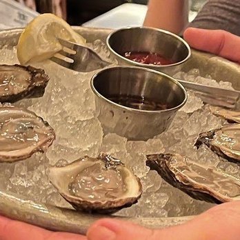 Old Ebbitt Grill - Oysters - Bars Near Me - Washington, DC, District of Columbia Old Ebbitt Grill - Oysters - Bars Near Me - Washington, DC, District of Columbia