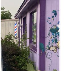 Linda Lu The Barber