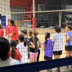 Mountain View Volleyball Club - Huddle after the tryout. Coaches are very positive.