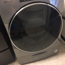 Lowe's Home Improvement - My new Whirlpool Front Load Washer, loving it!!