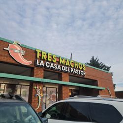 Tres Machos
