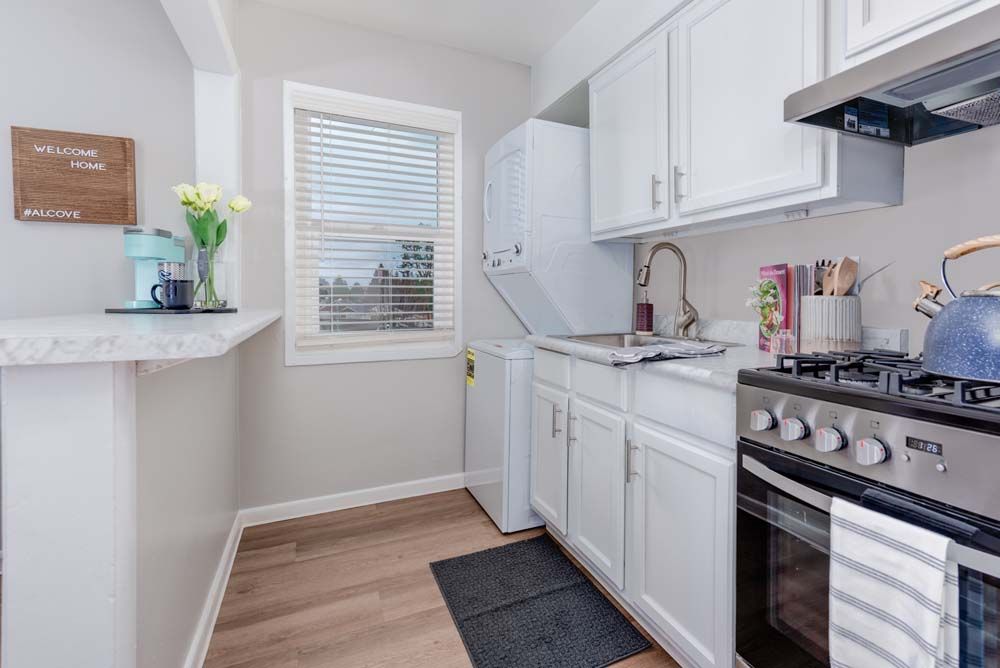 ALCOVE AT SEAHURST Updated September 2024 32 Photos 14001 Ambaum