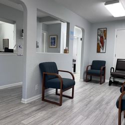 The Sun Healthcare & Surgery Group - Waiting room