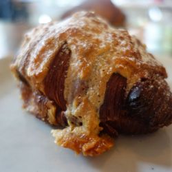 Mirabelle - Almond Croissant 07/05/17 @endoedibles on Instagram for more