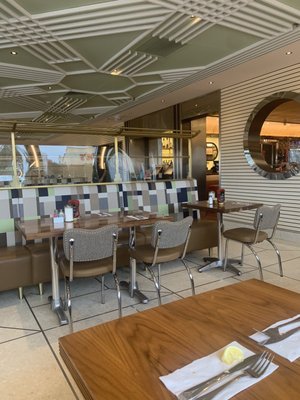 Tick Tock Diner by null