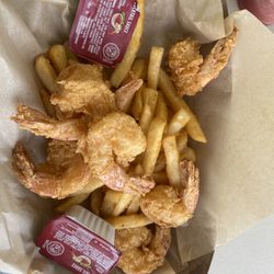 Paradise Grill at residents beach - Fried shrimp basket  (Includes fried shrimp, French fries, cocktail sauce, and coleslaw)