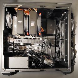 A sweet NZXT build with liquid cooling for the graphics.