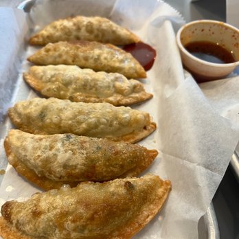 Kimchi Box - Vegetarian fried dumplings - Korean Near Me - Novi, Michigan Kimchi Box - Vegetarian fried dumplings - Korean Near Me - Novi, Michigan