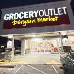 Exterior photo of Grocery Outlet - Abington, Pennsylvania Exterior photo of Grocery Outlet - Abington, Pennsylvania
