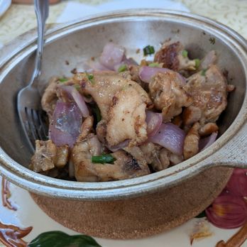 Square Bistro - Chicken in hot pot - Cantonese Near Me - El Monte, California Square Bistro - Chicken in hot pot - Cantonese Near Me - El Monte, California