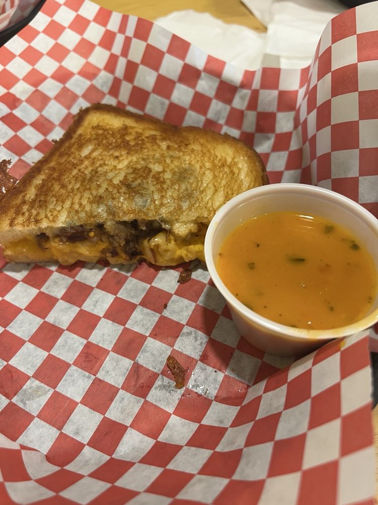 Food from Cheddar's Gourmet Grilled Cheese