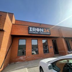 Iron 24 - Outside entrance